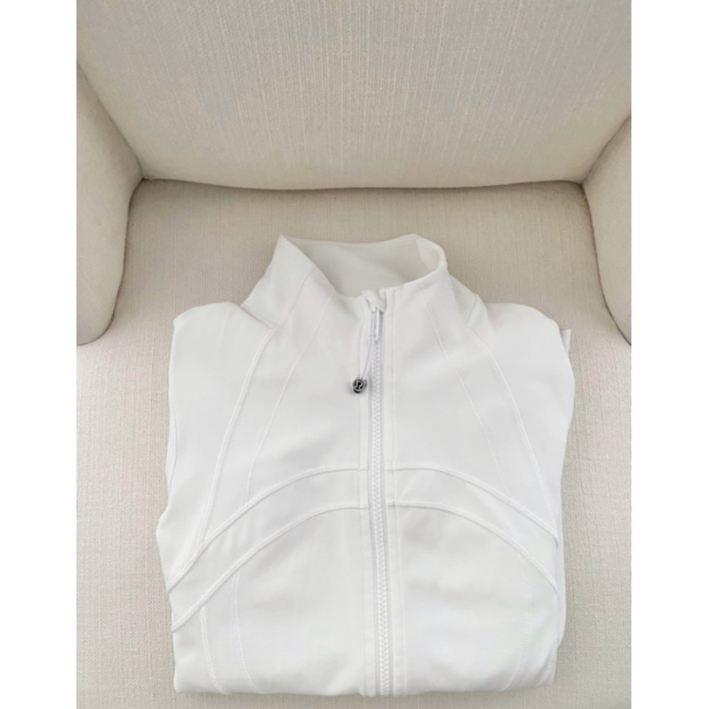 Lululemon Define Jacket (Size 6)